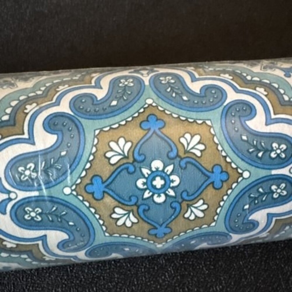 Vymura NEW VINTAGE Prepasted Wall Vinyl 72 SF Boston Blue